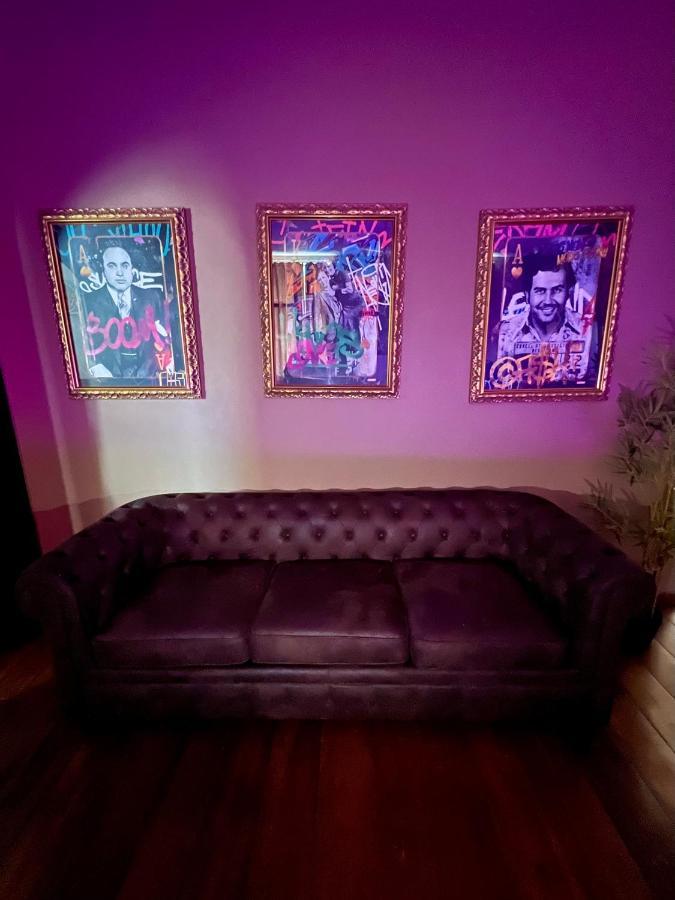 Apartmán Capsule Casino - Jacuzzi - Billard - Netflix - Console & Jeux Mons Exteriér fotografie