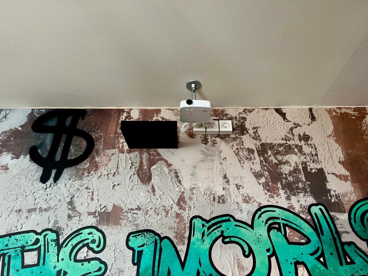 Apartmán Capsule Casino - Jacuzzi - Billard - Netflix - Console & Jeux Mons Exteriér fotografie